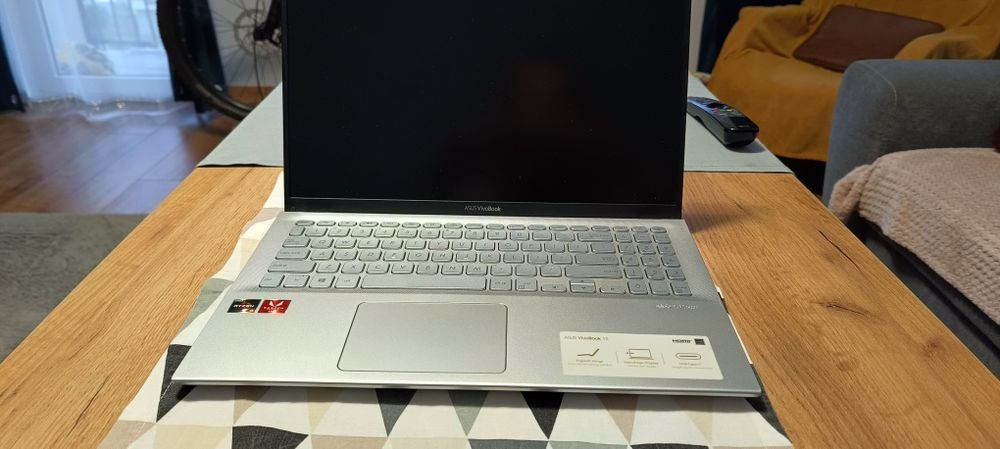 Laptop Asus Vivo Book X512D