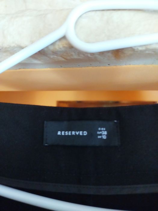 Spodnie Reserved 38