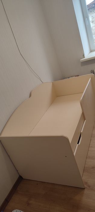 Детская кровать.