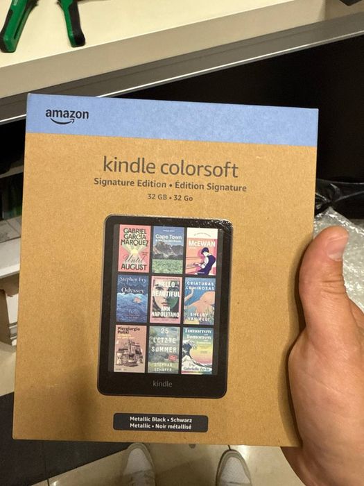Amazon Kindle Colorsoft Signature Edition 32GB Metallic Black