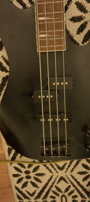 Ibanez bass Rgb300
