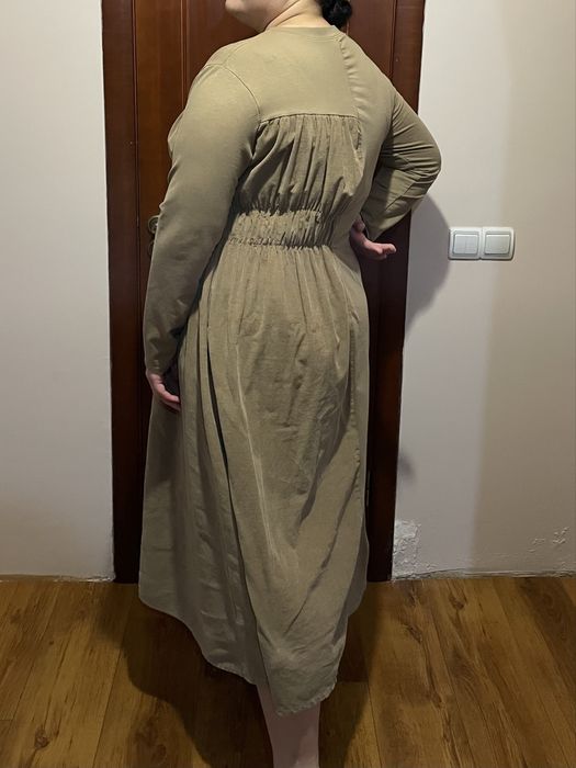 Плаття стильне комбіноване.