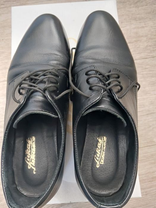 Półbuty męskie czarne  eleganckie rozmiar 38