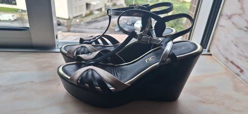 Sandálias plataforma