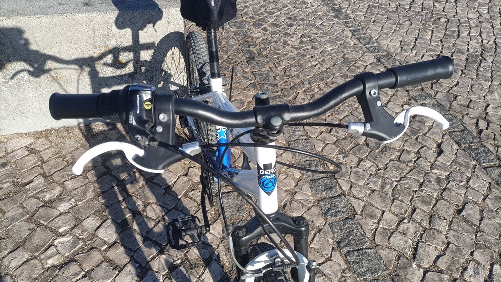 Bicicleta criança roda 20