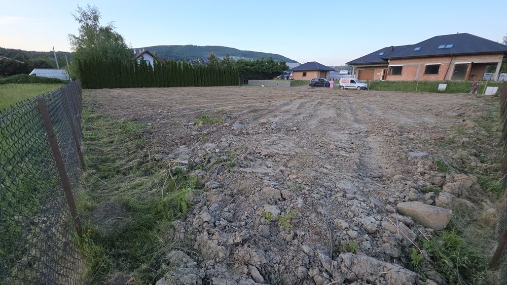 Działka budowlana w Dąbrowie w 2 lini drogi krajowej 75. 3 km od Nowego Sącza ( 3 min) - Widok 2