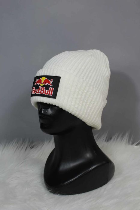 Nowa czapka zimowa Redbull