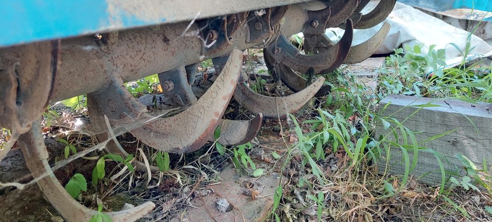 Японський мінітрактор Hinomoto e23  23сили