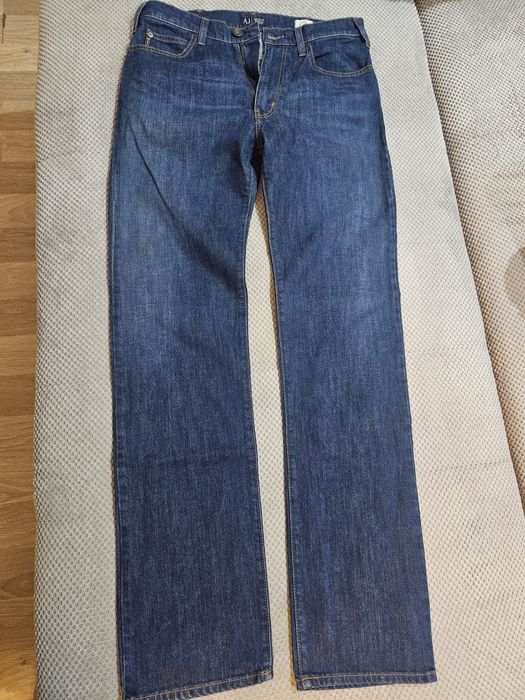 Jeansy Armani 31