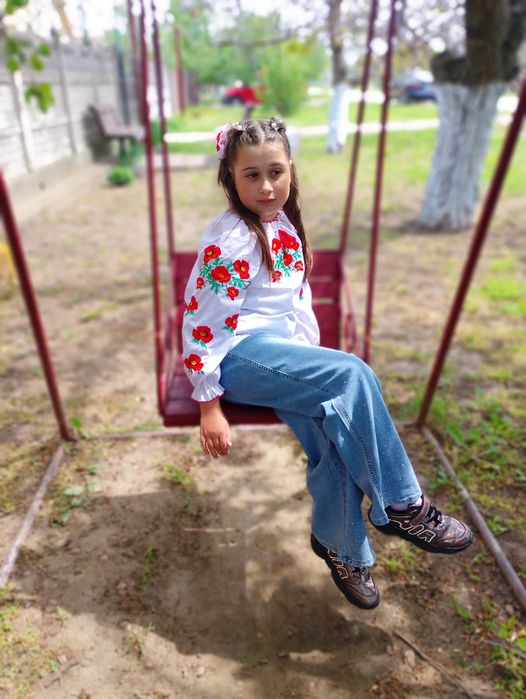 Блуза вишиванка дівчині