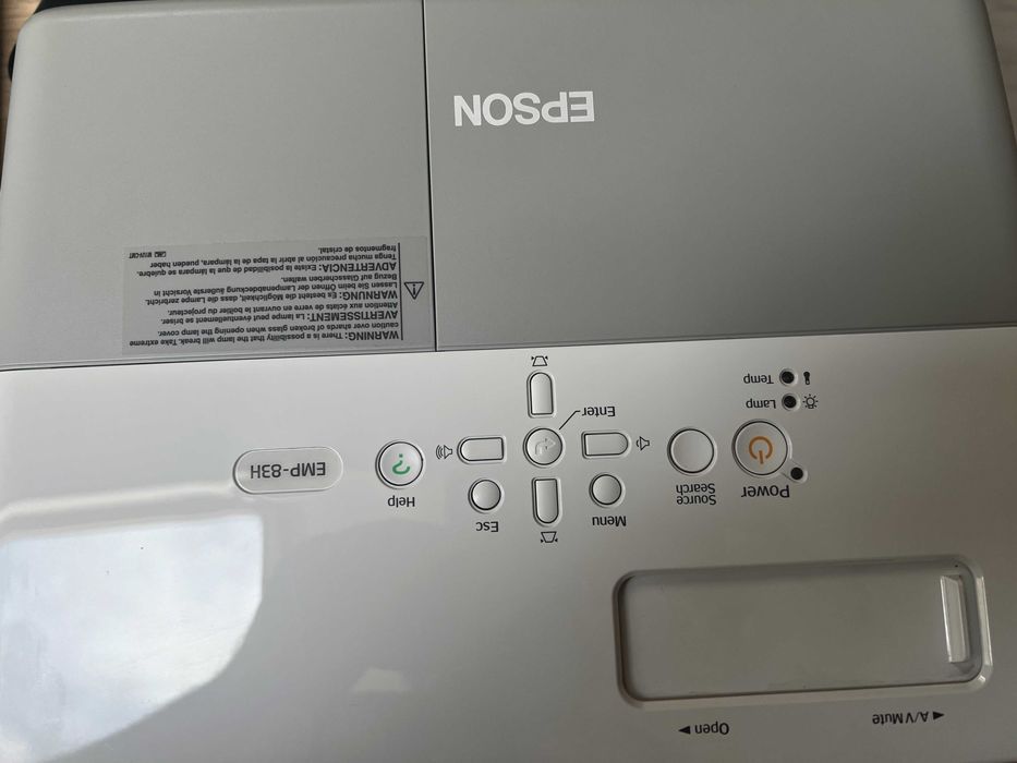 Projektor multimedialny EPSON EMP-83H