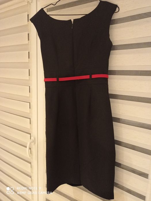 Sukienka "mała czarna"