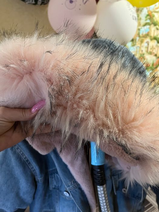 Продам джинсову курточку зимову