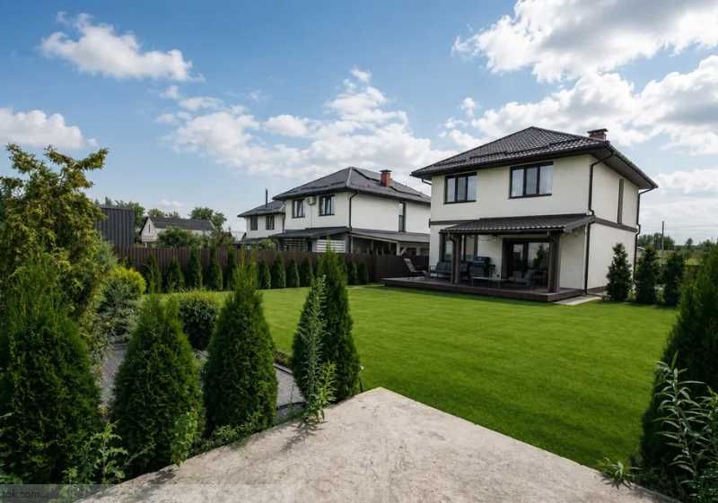Без комісії ,продаж сучастного будинку в Іванковічах.