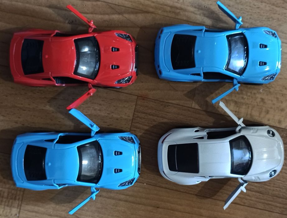 Железные машинки. Новые.