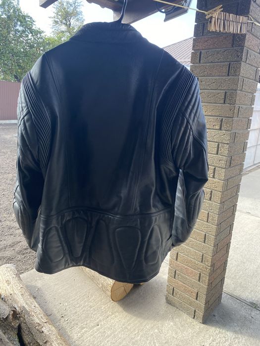 Продам мотокуртку