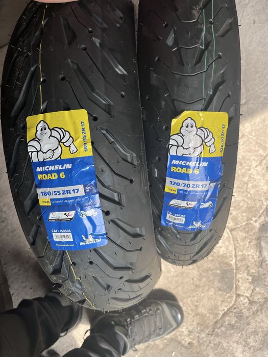 Opony Michelin Road 6