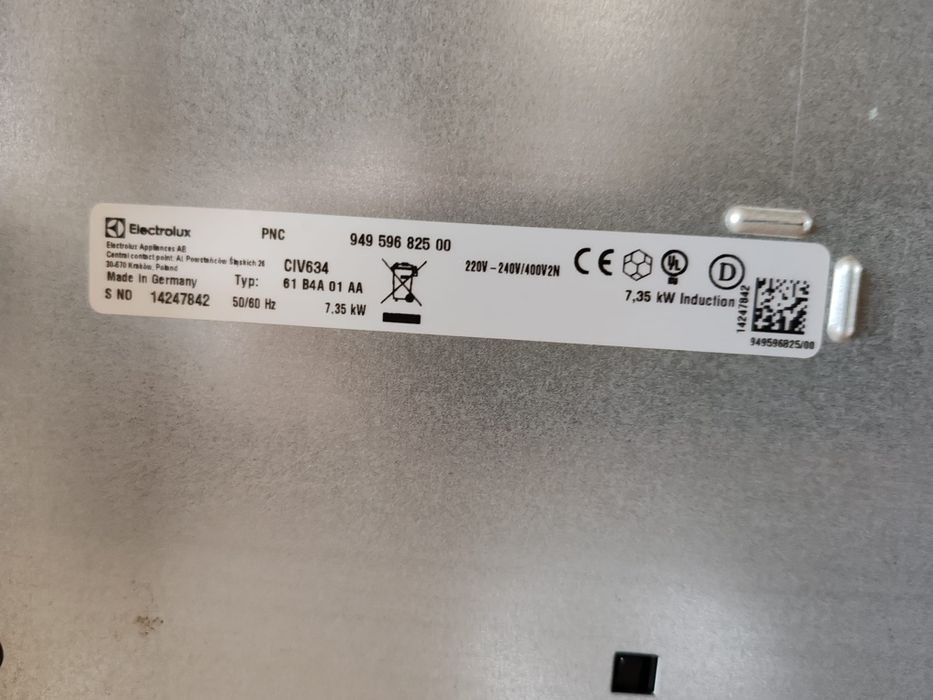 Plyta elektroluks na części