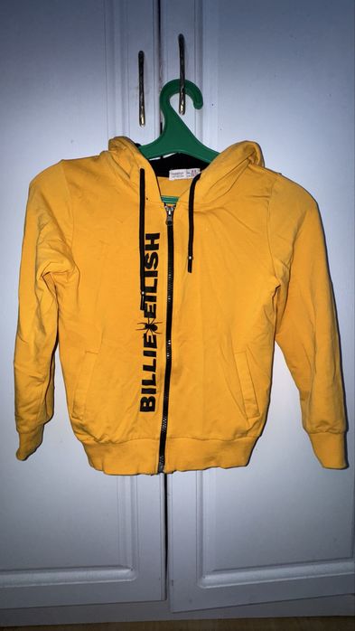 Пподам  для дівчинки