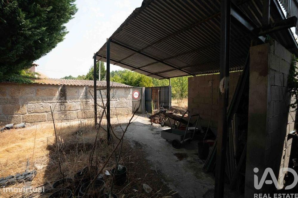 Terreno para construção em Borbela e Lamas de Olo de 2750,00 m2