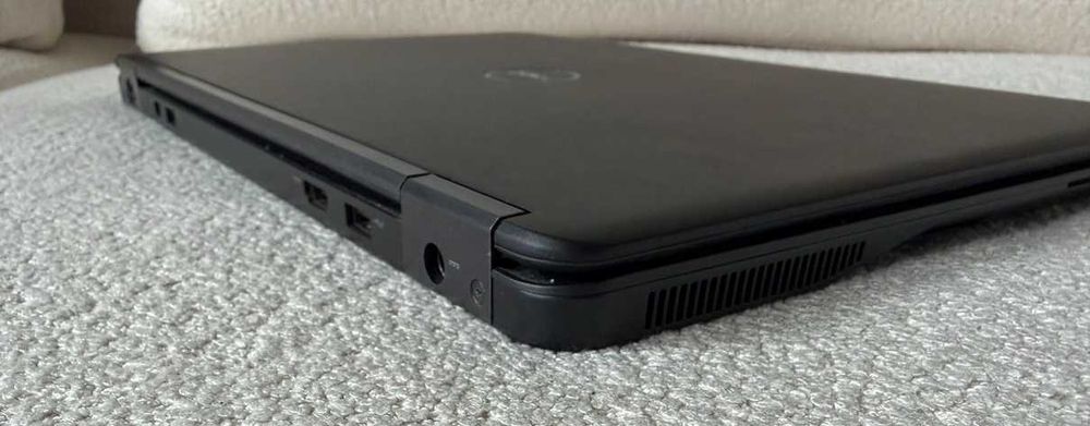 Laptop DELL Latitude 7450 intel i5, 16GB RAM, SSD 256GB, Win10Pro