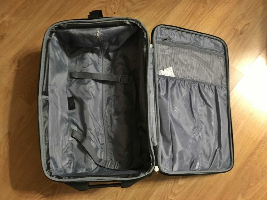 Набір : чемодан і сумка Travel Select Amsterdam. З США. Оригінал