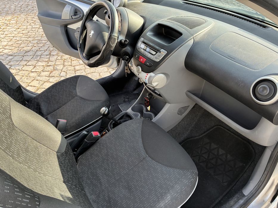 Peugeot 107 — fotografia 10