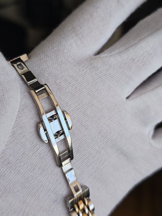 Relógio para mulher em aço inoxidável e vidro Crystal Hardlex.