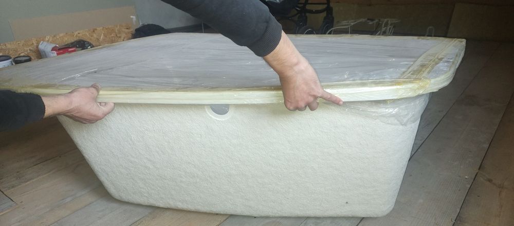 Ванна акрилова Нова 140*100