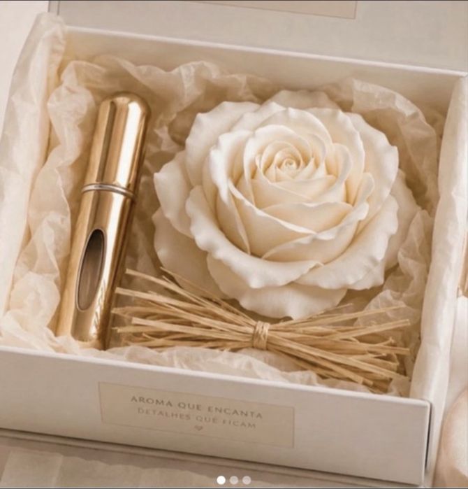 Caixa Presente Flor aromática + aroma extra