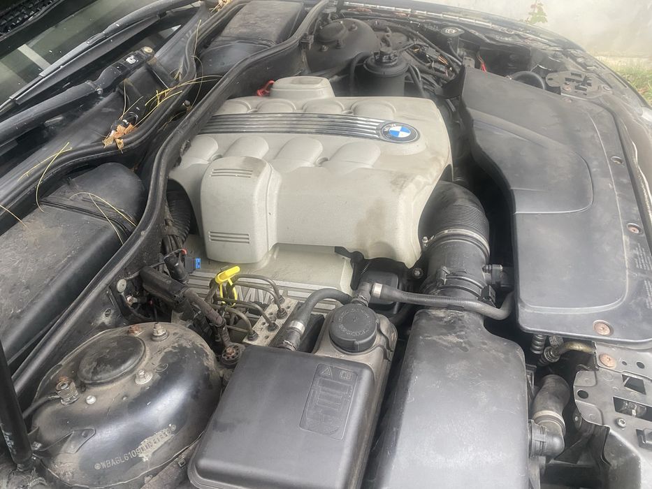 Мотор двигун V8 4.4 n62b44 бмв е65 е53 е60 N62 B44