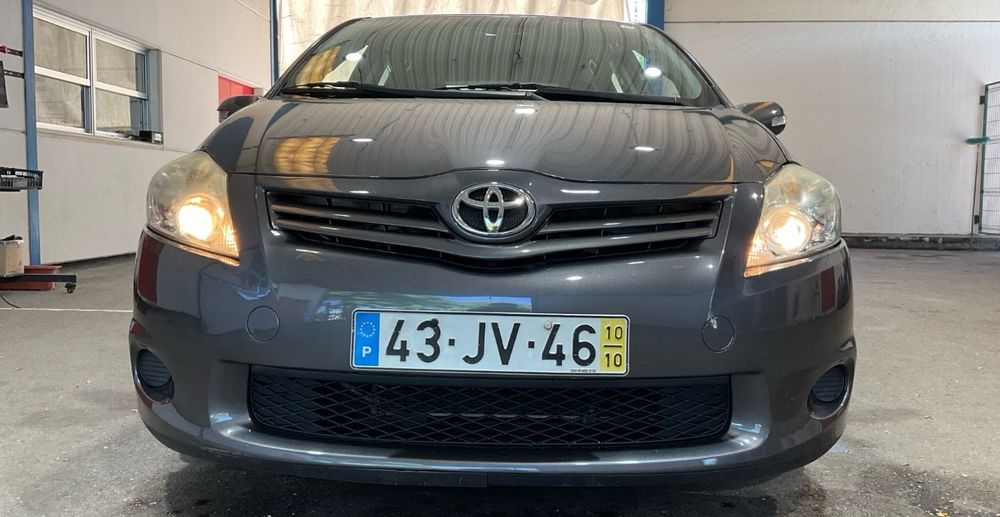Toyota Auris 1.4 D-4D Active + Ac