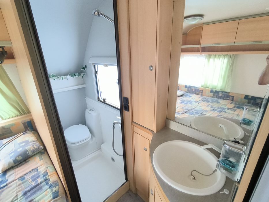 Caravana Knaus  Eifelland 460