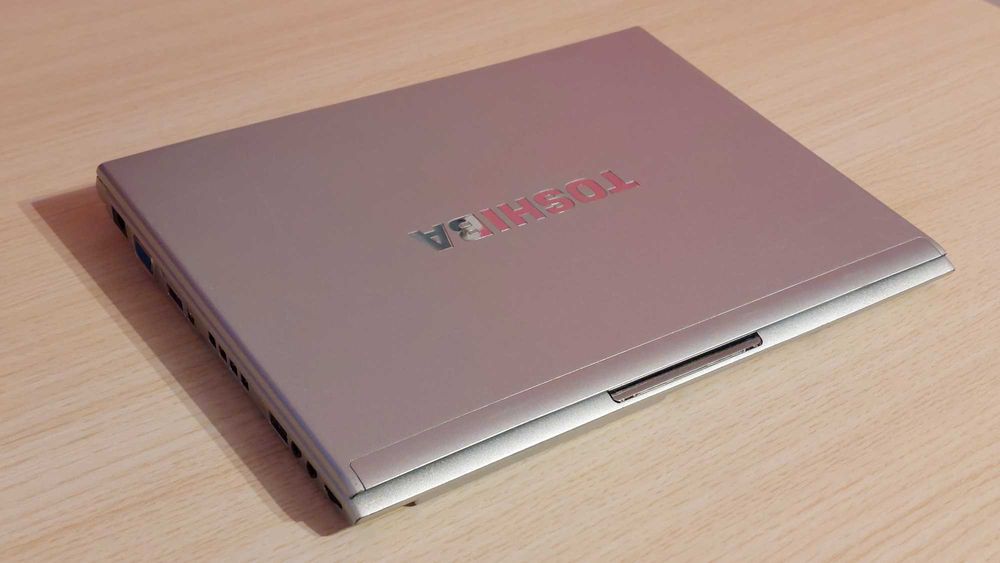 Toshiba Portege R500 12" DVD - WAGA < 1kg ! RETRO