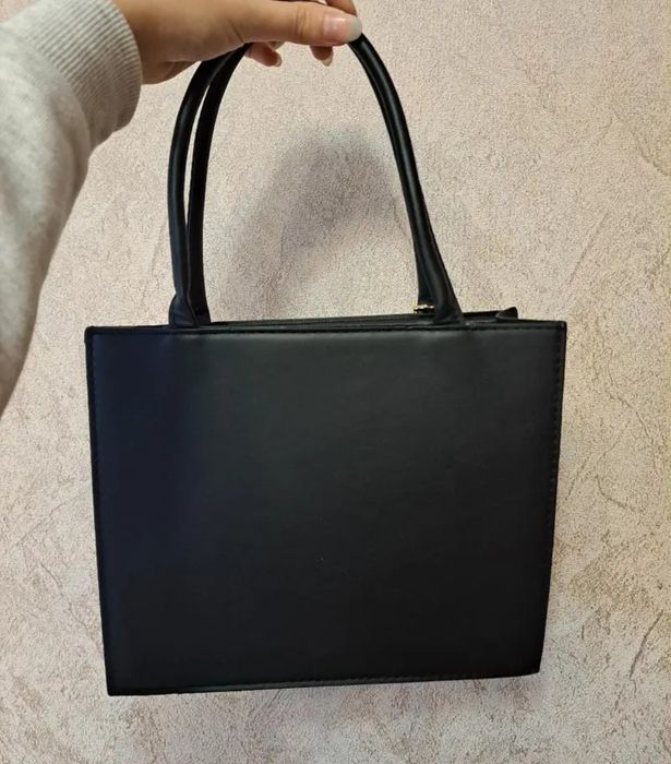 Damska elegancka torebka