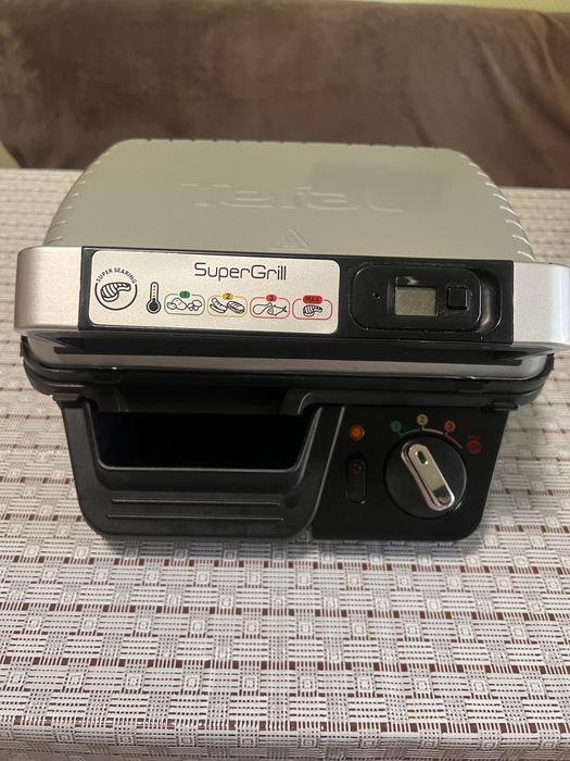 Продам гриль Tefal GC451B2 б/в
