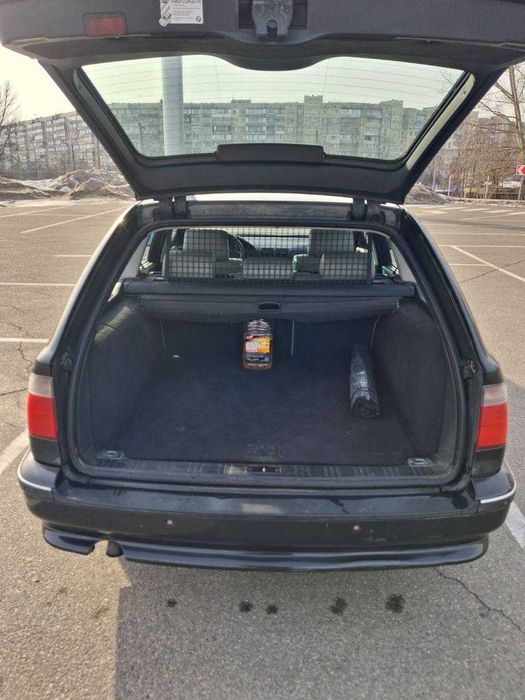 BMW 525 TDS E39 1999 рік