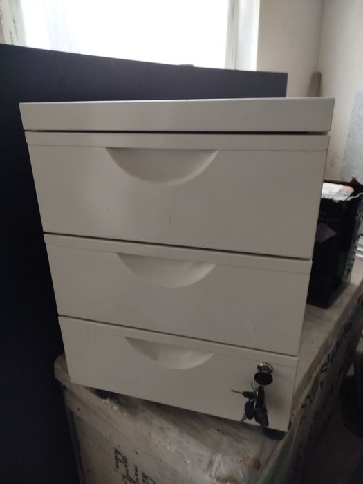 Szafka biurowa metalowa