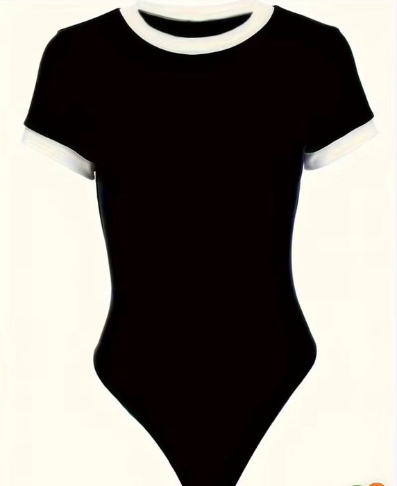 Одяг , сумочка та аксесуари