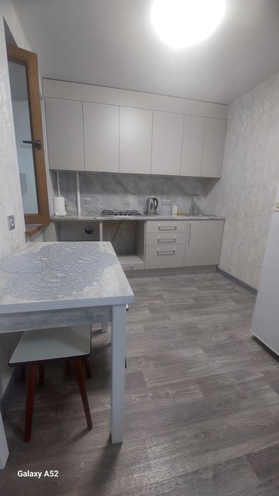 Квартира після капітального ремонту на Е.Фукса, 173 квартал,Крес