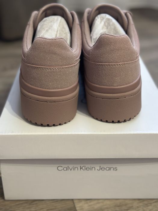 Снікерси Calvin Klein 38.5р. -39р. 25 см