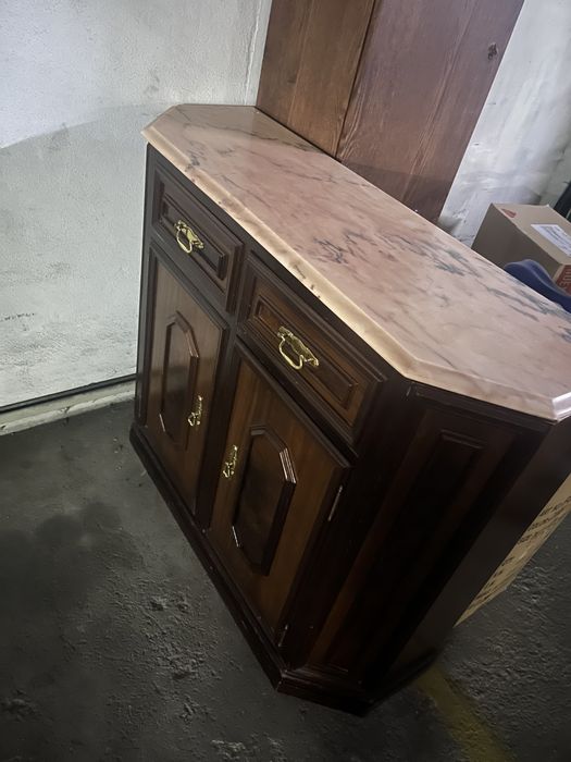 Vende se movel antigo de madeira e marmore