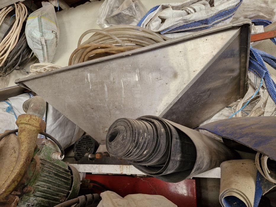 Esmagador eletrico lena