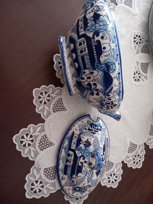 Conjunto Travessa e Terrina de faiança Miragaia  sec: XIX