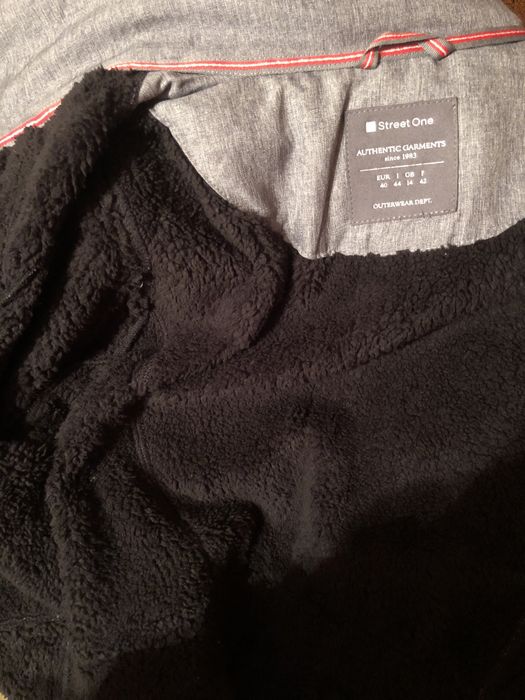 куртка жіноча