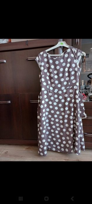 Sukienka w groszki, rozmiar 40,