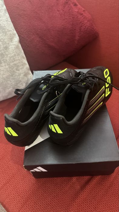 Chuteiras Adidas F50