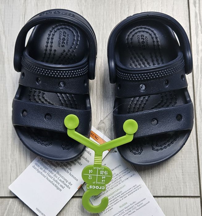 Crocs sandały klapki 4