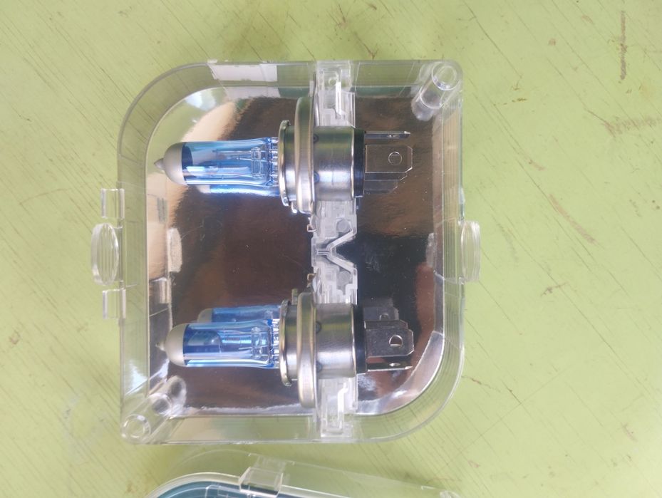 Продам фари на газ-24