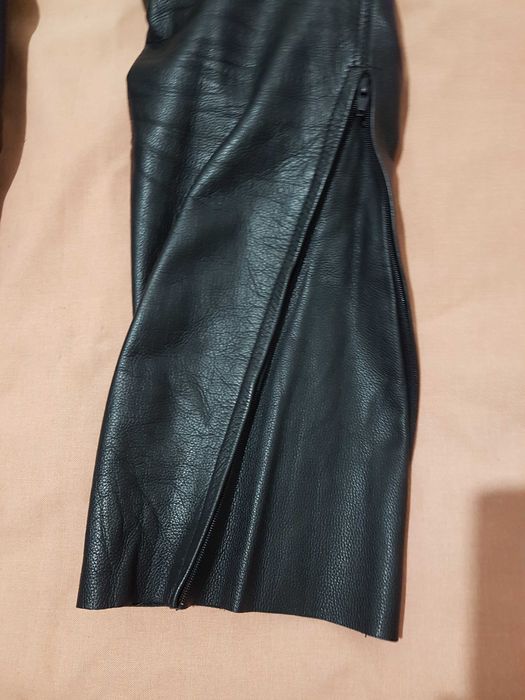 Байкерские штаны кожаные.